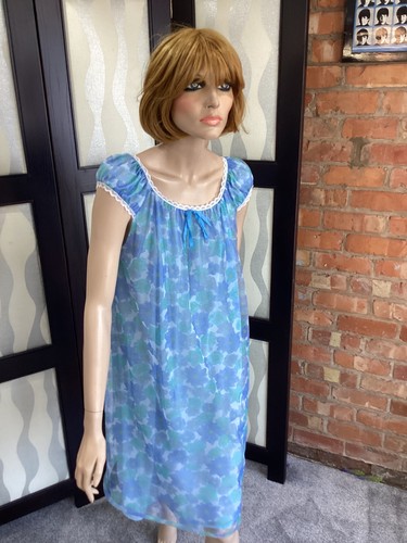 Vintage 1960s blue nylon - 1960s, baby