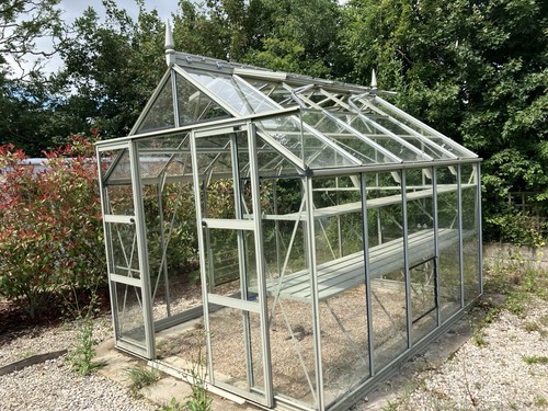 Rhino premium greenhouse - greenhouse, in