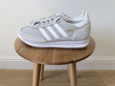 NEW Women’s ADIDAS SL 72 RS