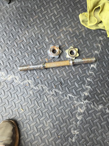 Single barbell with spinlocks - single,
