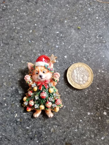 Beautiful dog brooch see - beautiful,