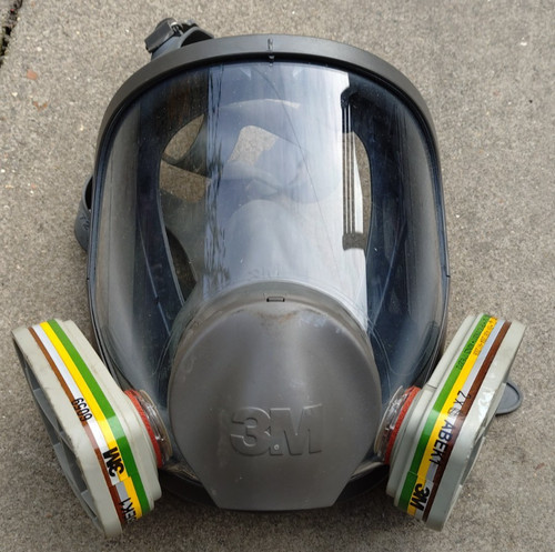 Used grey safety full face - used,
