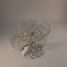 Vintage Victorian Cut Crystal Fruit Bowl 6" Traditional  In Very Good Condition