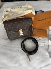 Louis Vuitton Pochette Métis