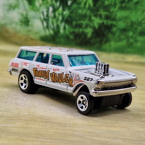 Hot wheels chevy - '64,