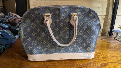 Louis vuitton alma hand - alma,
