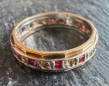 9CT GOLD ANTIQUE DIAMOND &