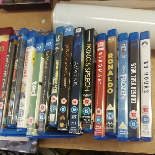 Blu ray movie bundle job - x,