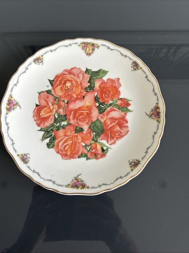 Royal albert collectors plate - collectors,