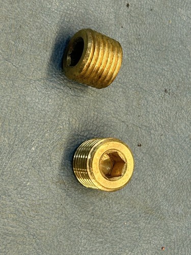 Vintage radiator plug 4 - vintage, 1/4