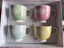 Belleek Living Laurel Footed