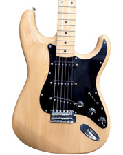 [Fender Japan] ST72-55 Stratocaster Made in JPN 1984-1987 Solid Electric Guitar