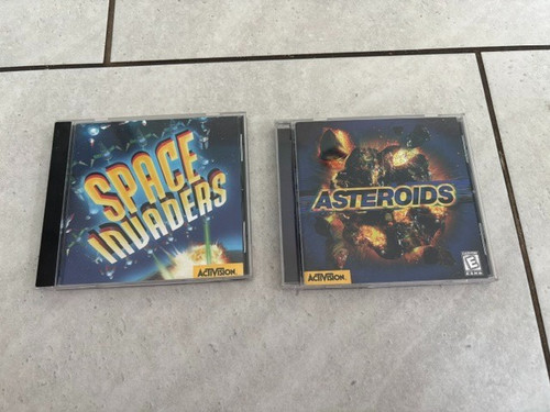 Asteroids and space - asteroids, invaders