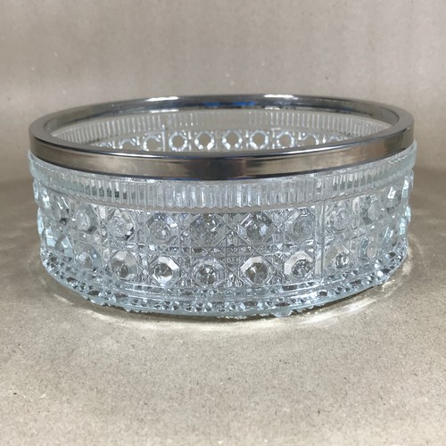 Large silver plate - silver, rimmed