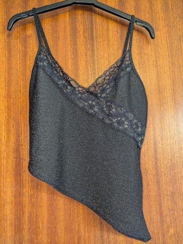 Pretty little thing - thing, vest