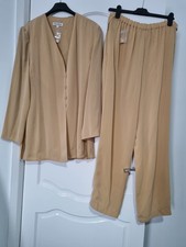 BN Windsmoor Camel co ord Suit