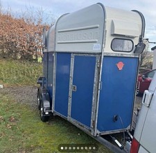 Richardson Advance Horse Box