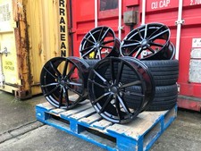 + TYRES 18" TTRS V2 Alloy
