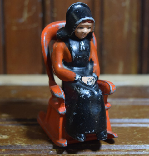 Cast metal old mother hubbard - cast,
