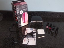 SENSATIONAIL Deluxe Gel Starter Kit Raspberry wine & Pink chiffon Manicures