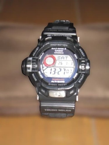 Shock solar radio - solar, radio-controlled