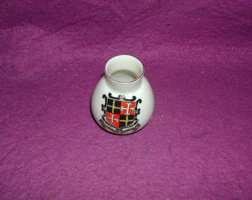 Carlton crested china vase - carlton,