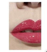 Chanel Rouge Coco Gloss -738