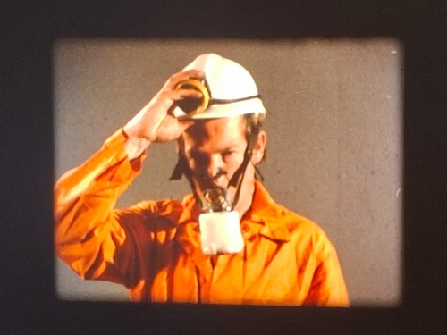 The self rescuer 1980 - rescuer, 16mm