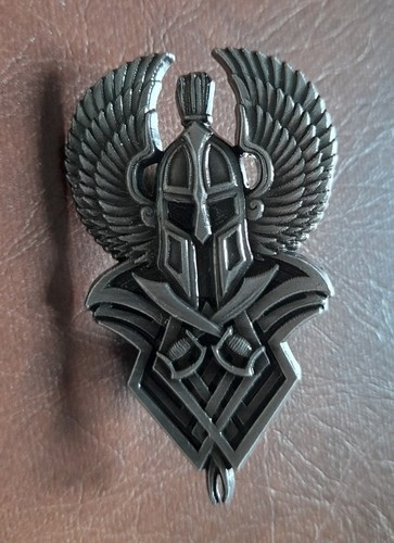 Viking warrior metal pin badge - metal,