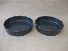 2 Cake Tins Pans ~  6 1/4" ~ Removable Bottoms Bases ~ Non Stick Coating ~ Heavy