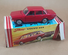 Tenko 835 - Volvo 144. Original model and box. Fantastic condition. 1960's. Rare