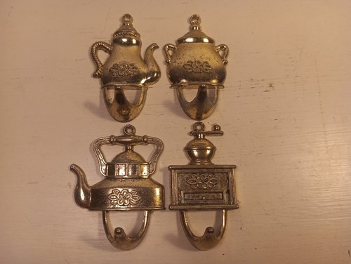 Brass wall hooks coffee pot - brass,