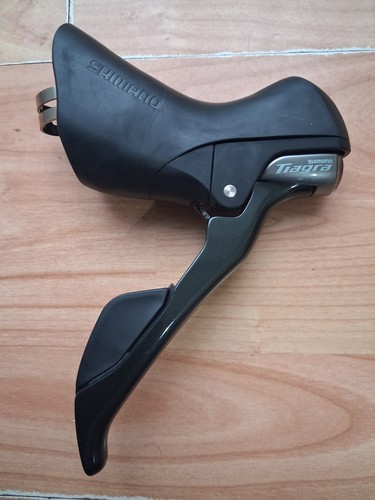 Shimano tiagra 4700 right - shimano, st-4700