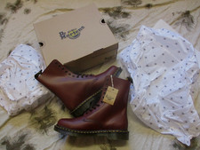 DOC MARTEN DR MARTENS 10 eye hole CHERRY RED leather BOOTS SIZE UK 9 new in box