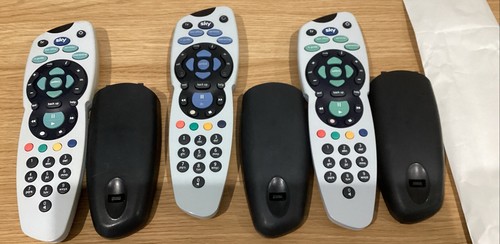 Sky remote urc - b00,
