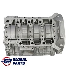 Engine V8 Mercedes Cylinder