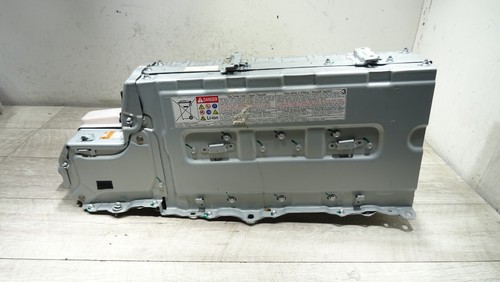 Toyota prius plus - toyota,