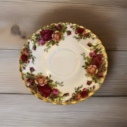 Vintage royal albert old - royal,