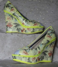 BNIB Yellow Floral Peep-toe