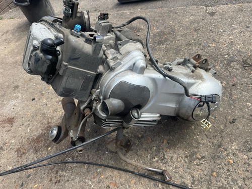 2012 piaggio vespa 125cc 4 - piaggio,
