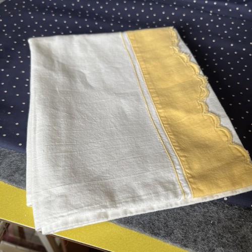 Vintage yellow scalloped - vintage,
