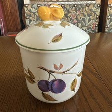 Royal Worcester Evesham Vale