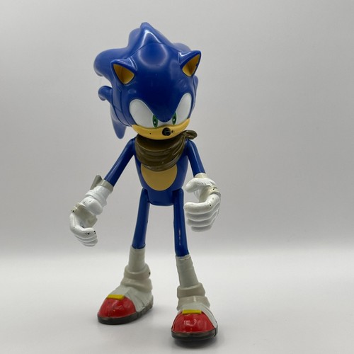 Tomy sonic boom - running,