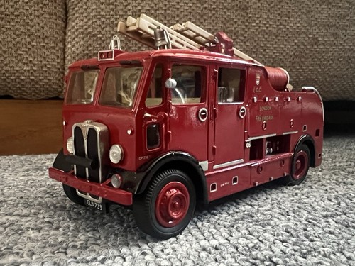 Fire brigade models resin - 1/48,