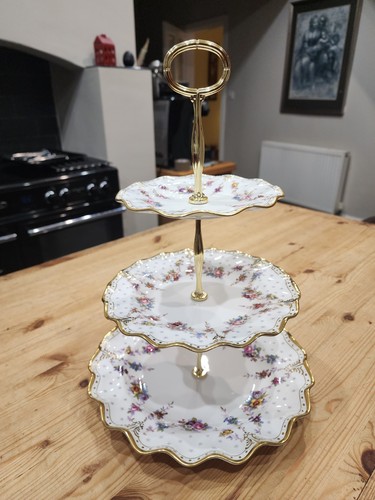 Royal crown derby three - three, tier
