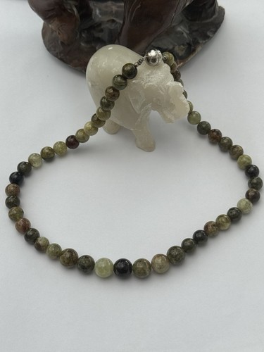 Green garnet tsavorite beaded - green,