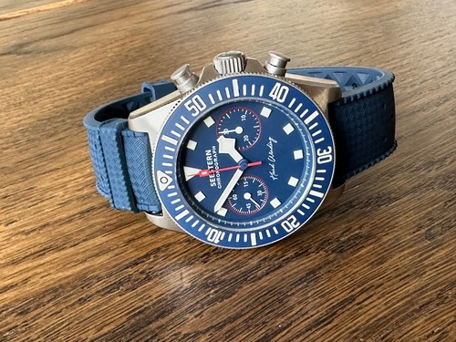 Seestern red bull pelagos - red,