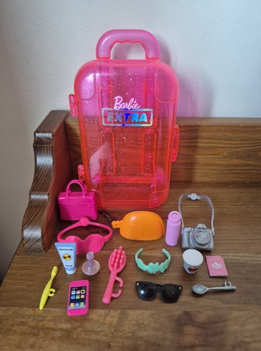 Travel barbie dolls - 15,