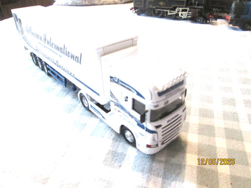 Corgi scania - , &