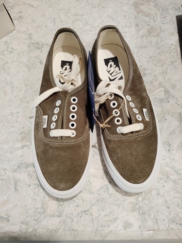 Vans size w 8 5 - 7, 8.5